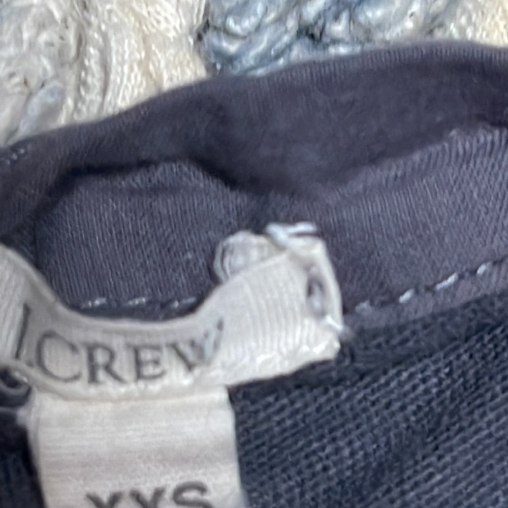 💜J. Crew 💜Cotton Blouse XXS Gray Ruffle Button Detail Soft like T-Shirt! B… - Picture 6 of 16